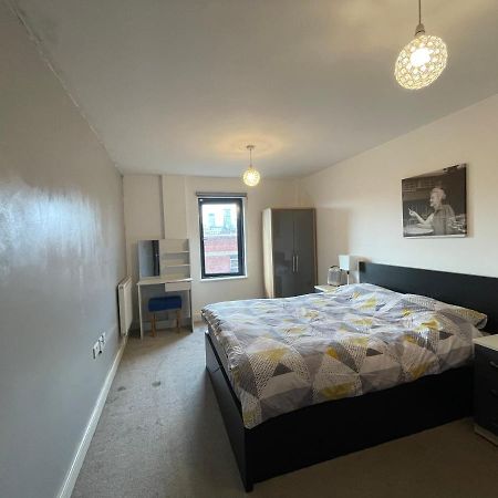 Modern Apartment Near Bullring Birmingham Exterior foto