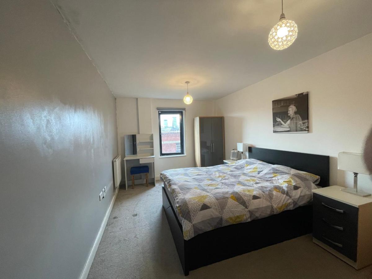 Modern Apartment Near Bullring Birmingham Exterior foto
